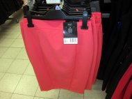 Bandażowa spódnica mini w kolorze czerwonym, modne przeszycia, ...